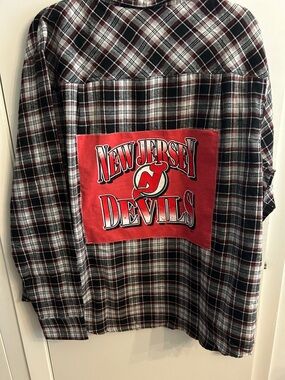 NJ Devils nwt Upcycled Plaid Button-Up Shirt - XL